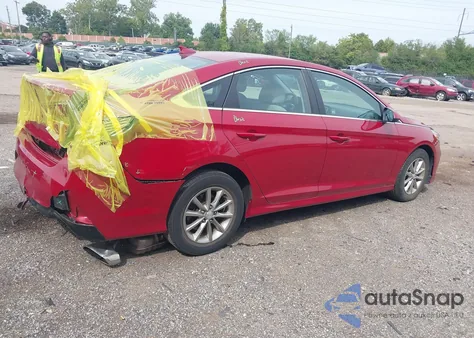 2019 Hyundai Sonata Se z USA, uszkodzony, nr VIN 5NPE24AF2KH753920